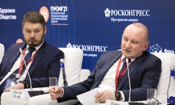 Служба «Верное направление» на ПМЭФ